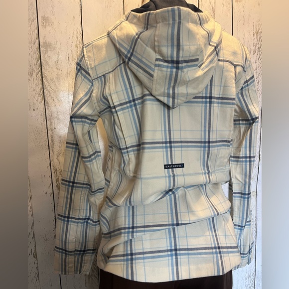 Salt Life NEW Plaid Jacket Womens size Small - hooded. - Picture 3 of 9